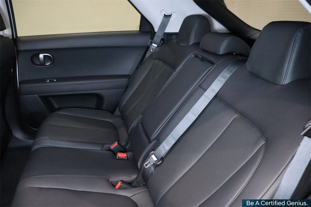 Used 2025 Hyundai Ioniq 5 SEL image 15