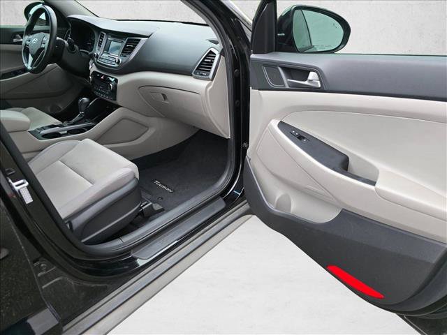 Used 2017 Hyundai Tucson Value FWD image 13