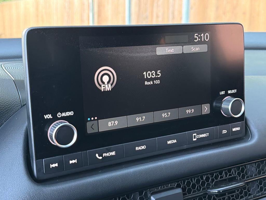 Used 2025 Honda HR-V LX image 7