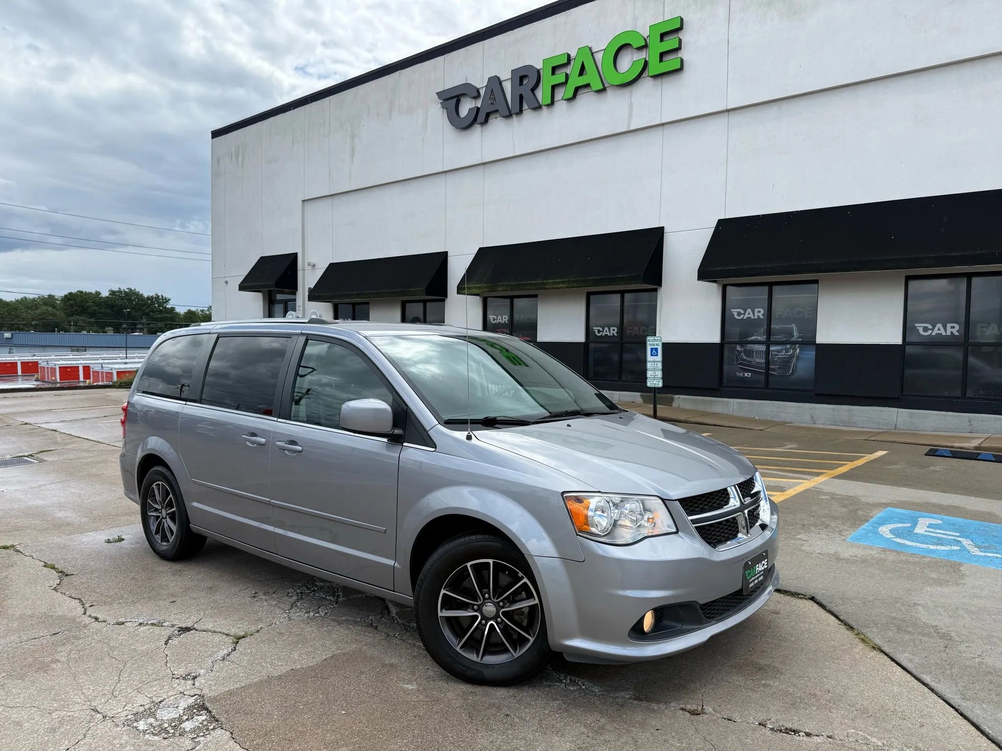 Used 2017 Dodge Grand Caravan SXT