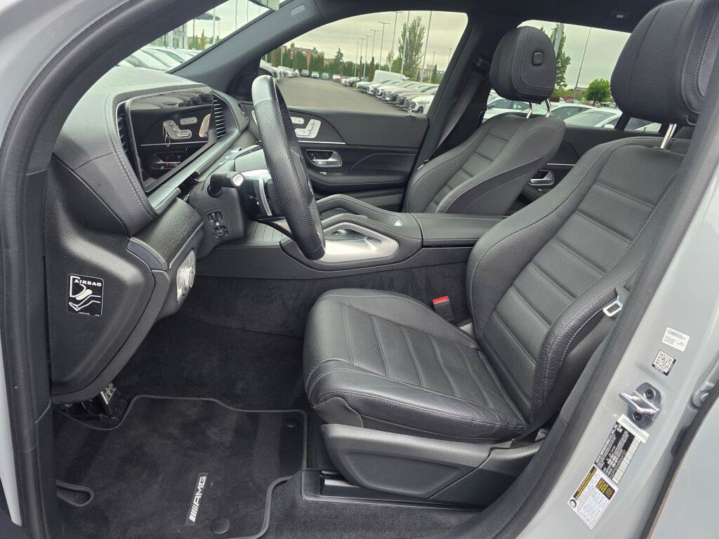 Used 2024 Mercedes-Benz GLS 450 4MATIC image 13