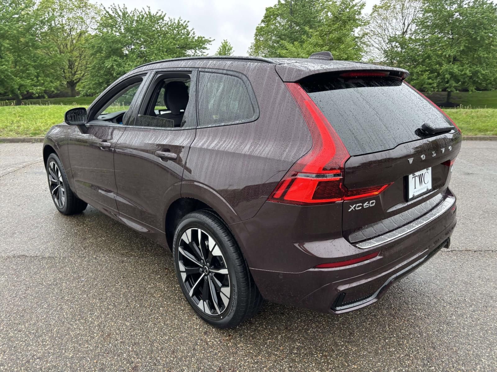 New 2026 Volvo XC60 B5 Plus w/ Protection Package Premier AWD/4WD image 7