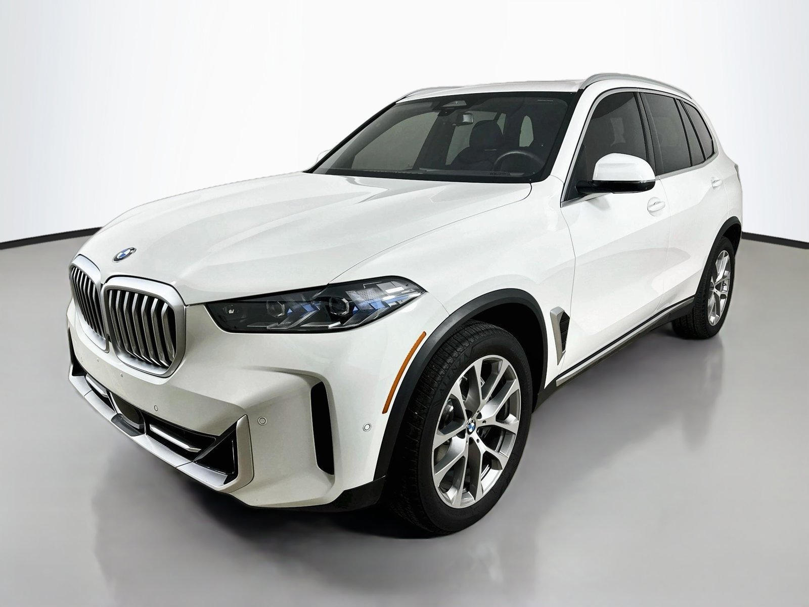 Used 2025 BMW X5 xDrive40i w/ Parking Assistance Package