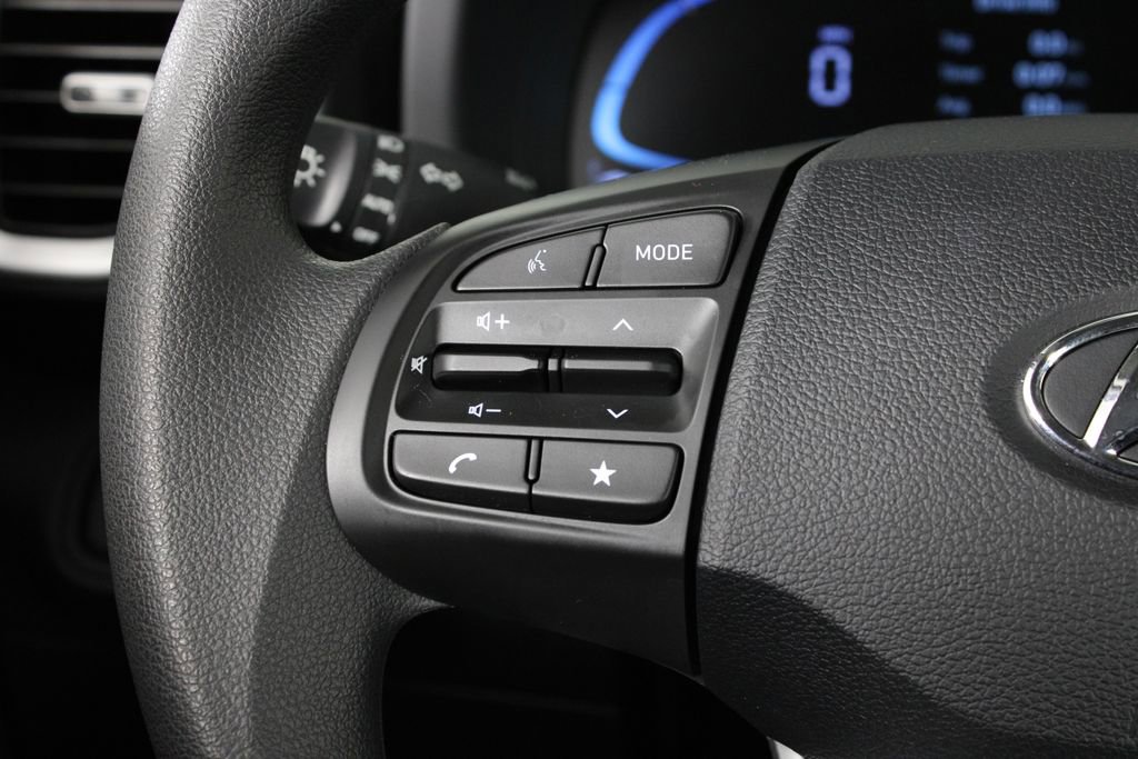 Certified 2026 Hyundai Venue SE image 23