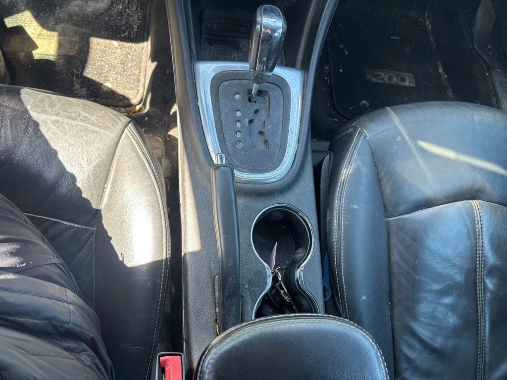 Used 2013 Chrysler 200 Limited FWD image 27