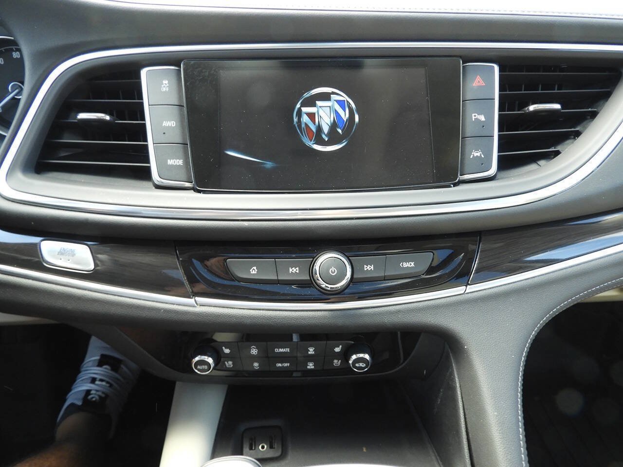 Used 2019 Buick Enclave Premium w/ Experience Buick Package AWD/4WD image 43