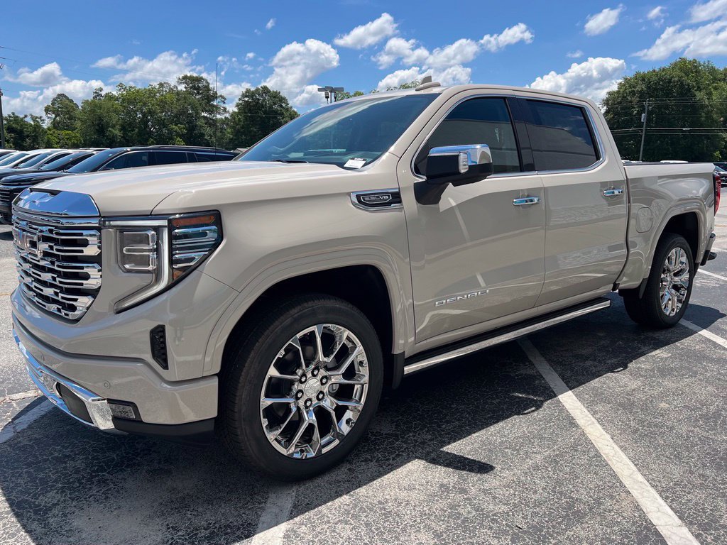 New 2026 GMC Sierra 1500 Denali w/ Denali Reserve Package AWD/4WD image 23