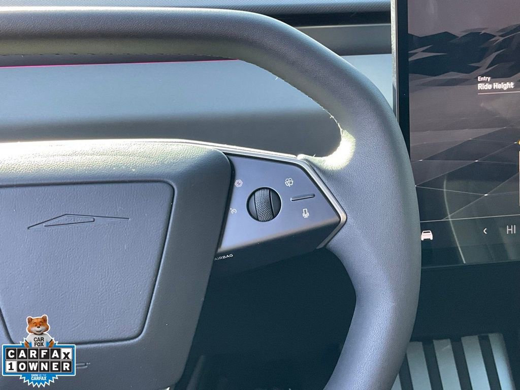 Used 2024 Tesla Cybertruck AWD Crew Cab image 41