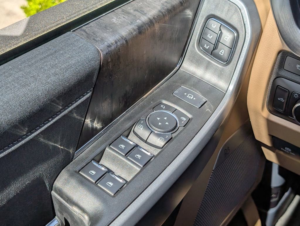 Used 2024 Ford F350 Lariat w/ Lariat Ultimate Package image 29