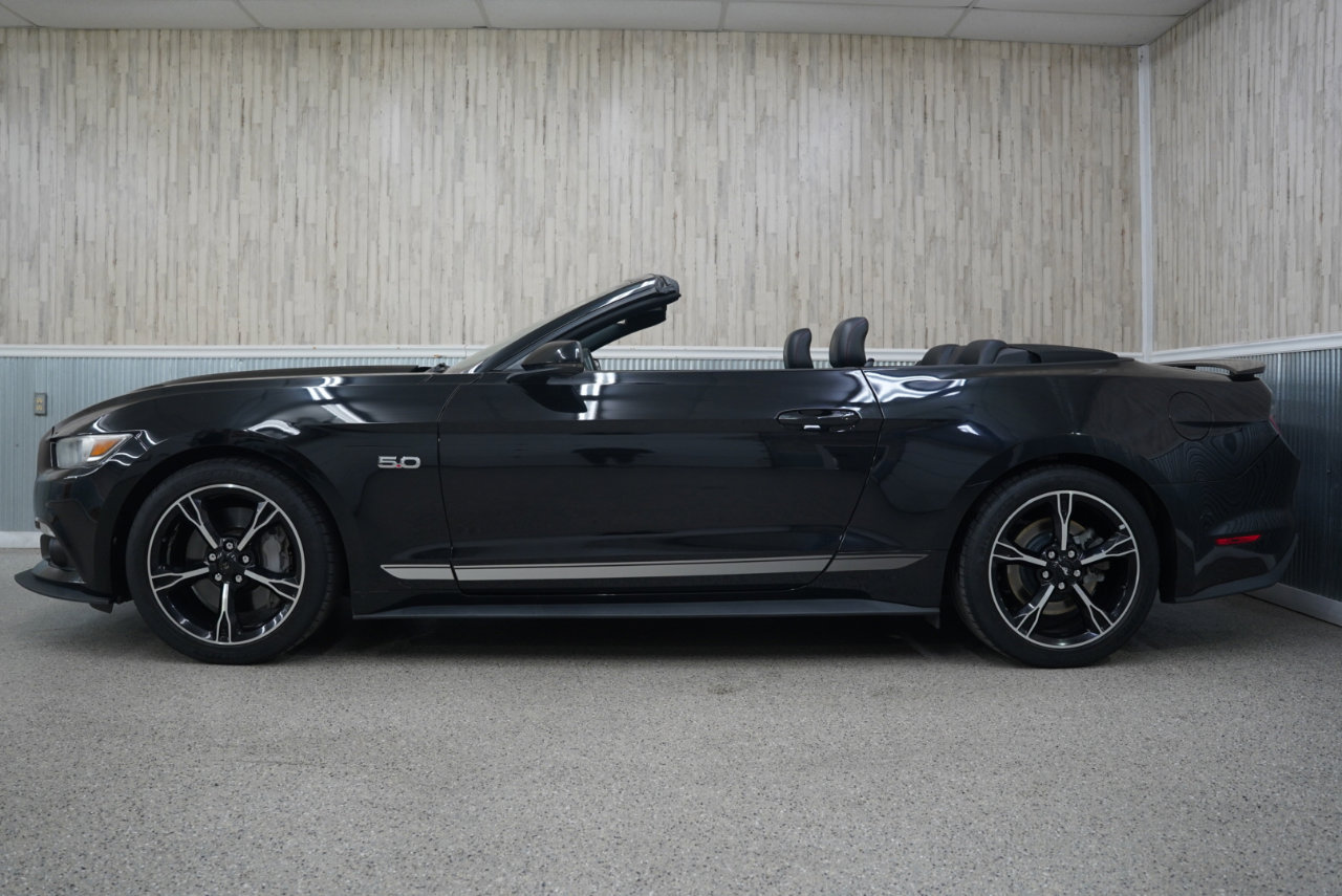 Used 2016 Ford Mustang GT Premium w/ Equipment Group 401A image 5