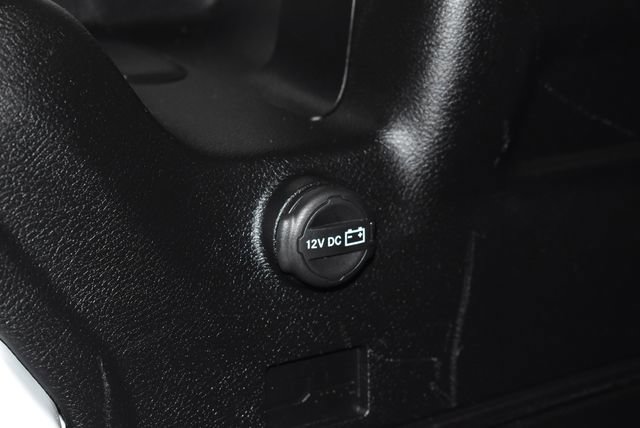 Used 2022 Jeep Wrangler Unlimited Sahara image 33