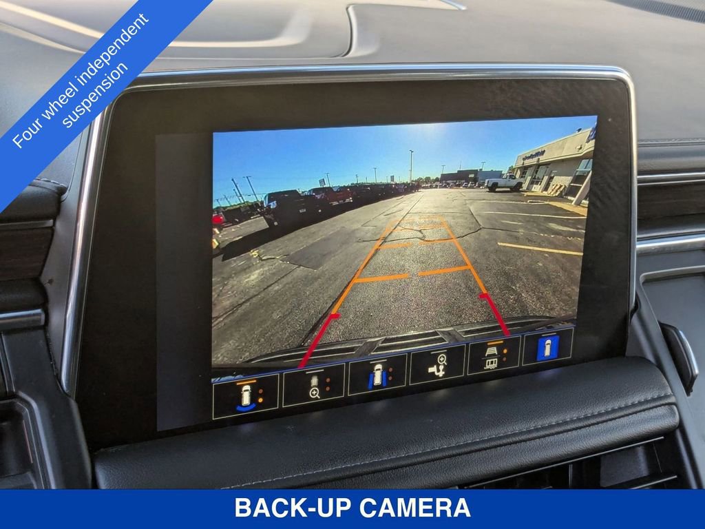 Used 2023 Chevrolet Suburban Z71 w/ Luxury Package image 27