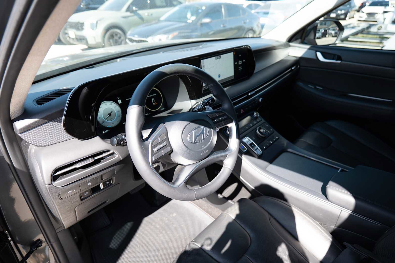 Used 2023 Hyundai Palisade Limited image 8