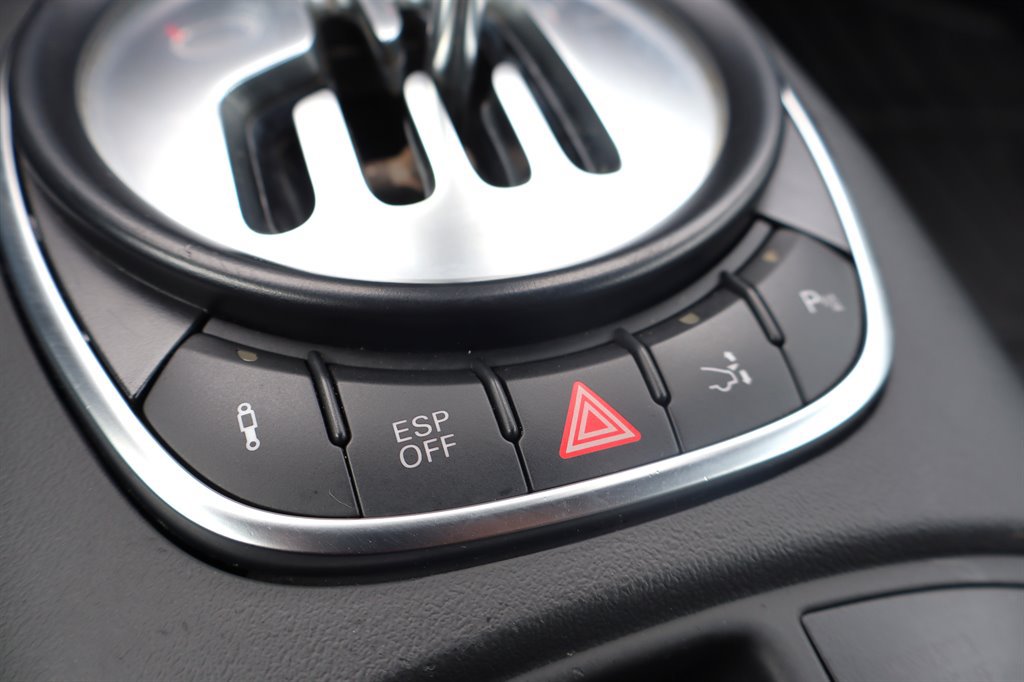 Used 2010 Audi R8 V8 AWD/4WD image 37