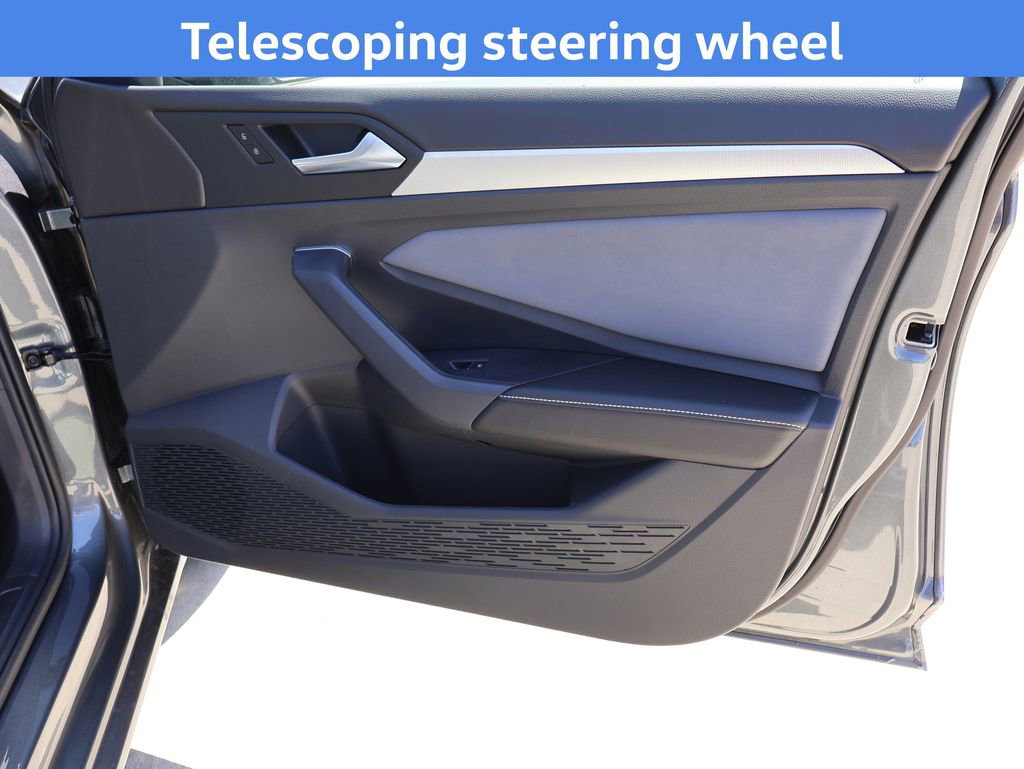 New 2026 Volkswagen Jetta SE FWD image 11
