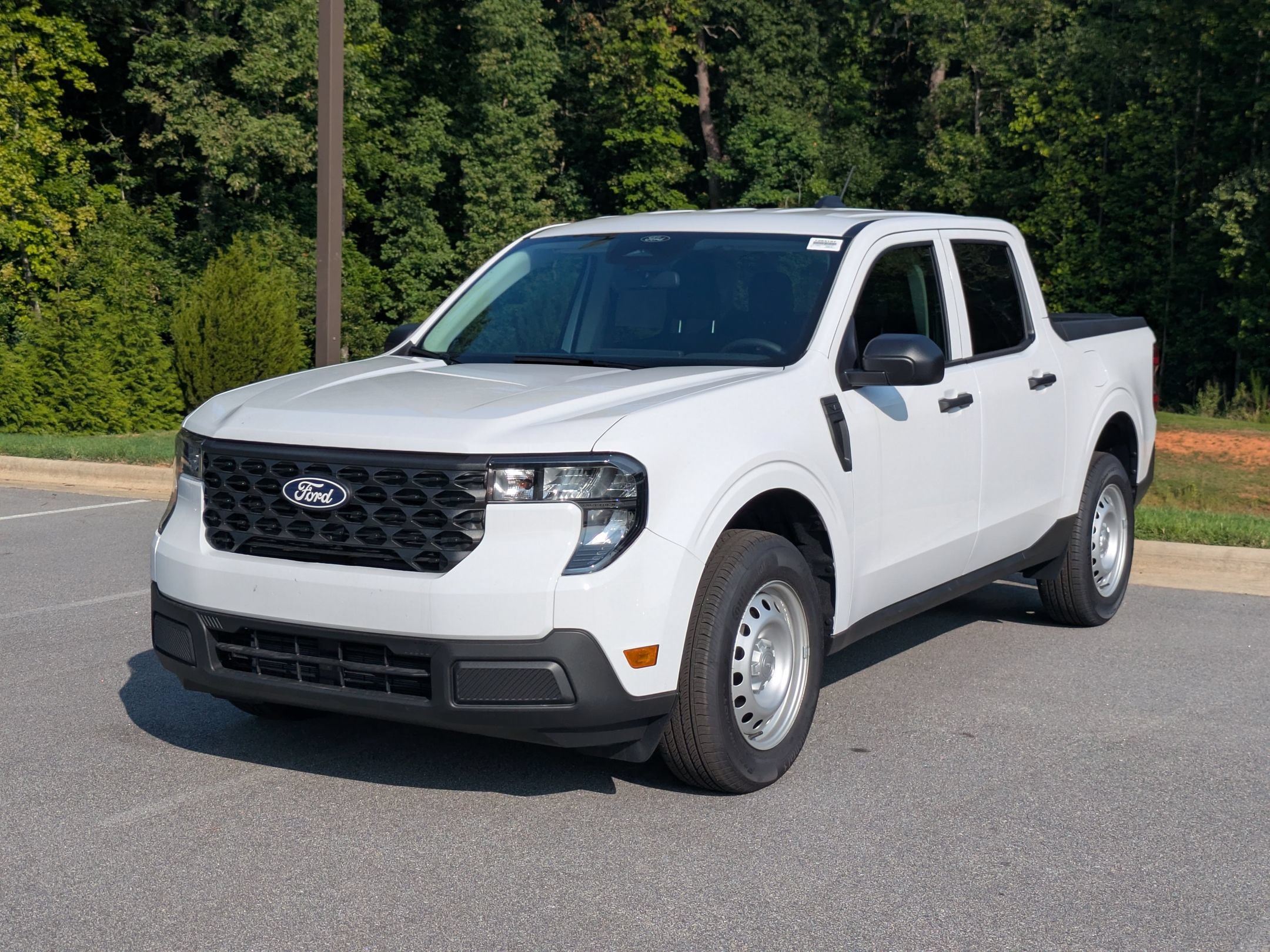 New 2026 Ford Maverick XL FWD image 6