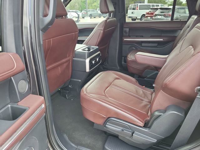Used 2024 Ford Expedition Limited AWD/4WD image 25