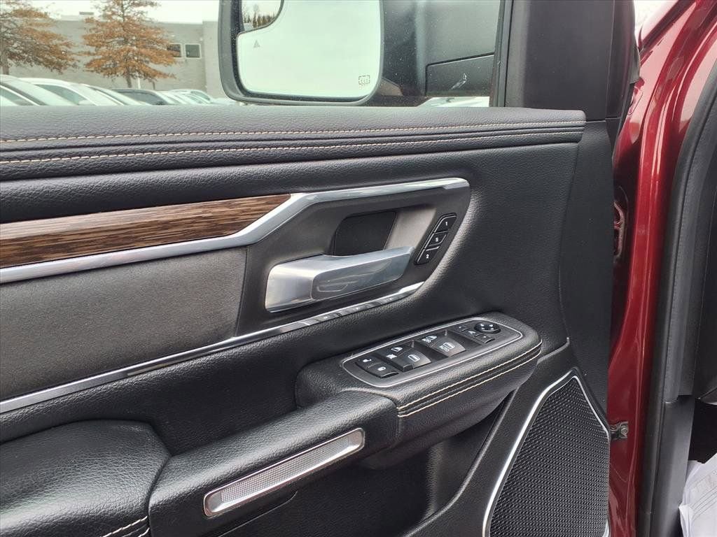 Used 2019 RAM 1500 Laramie image 11