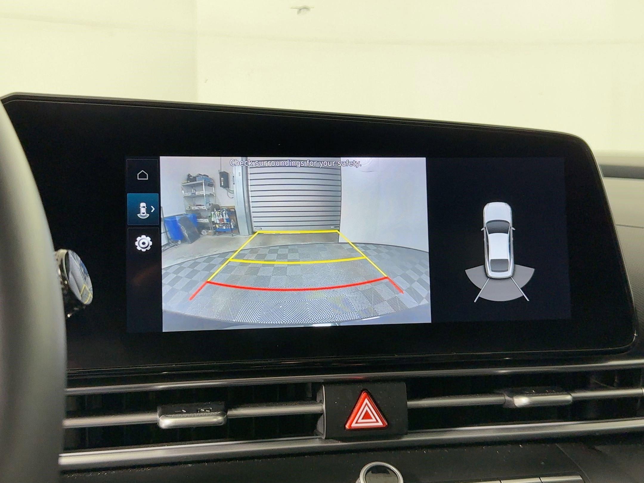 Used 2023 Hyundai Elantra Limited image 26