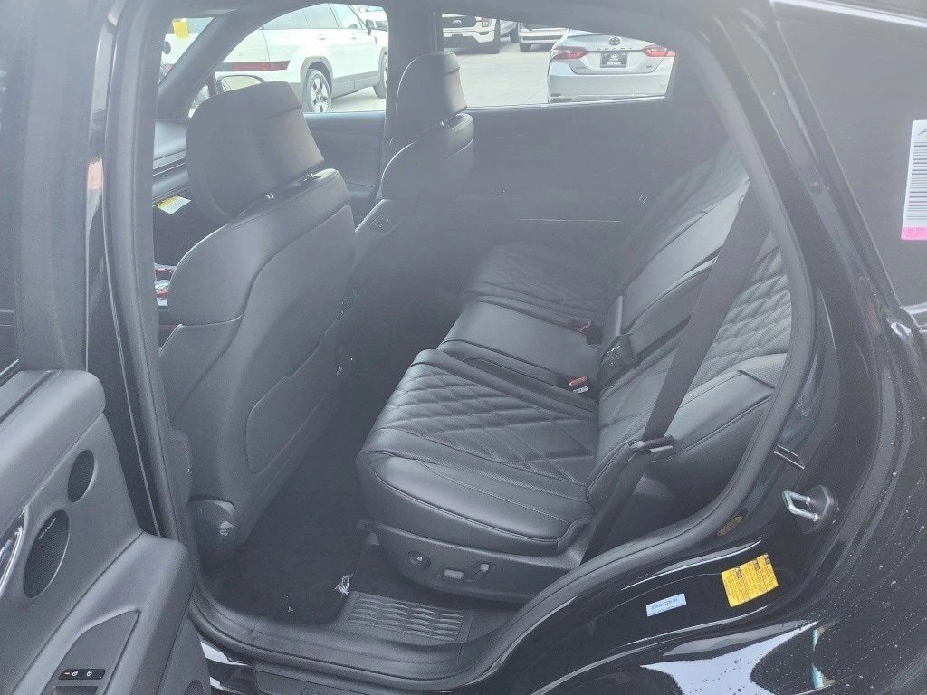 New 2026 Genesis GV80 3.5T e-SC image 11