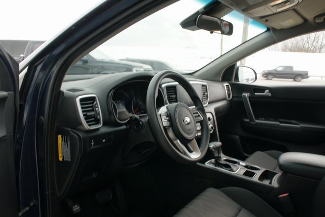 Used 2022 Kia Sportage LX image 12