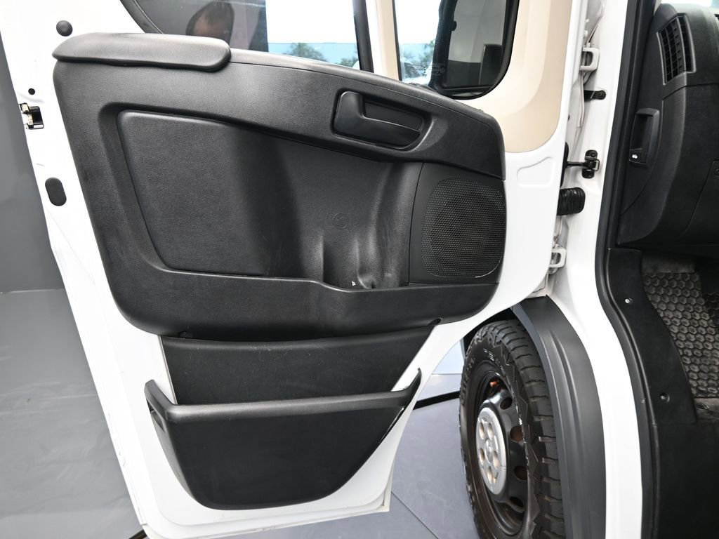 Used 2017 RAM ProMaster 1500 image 15