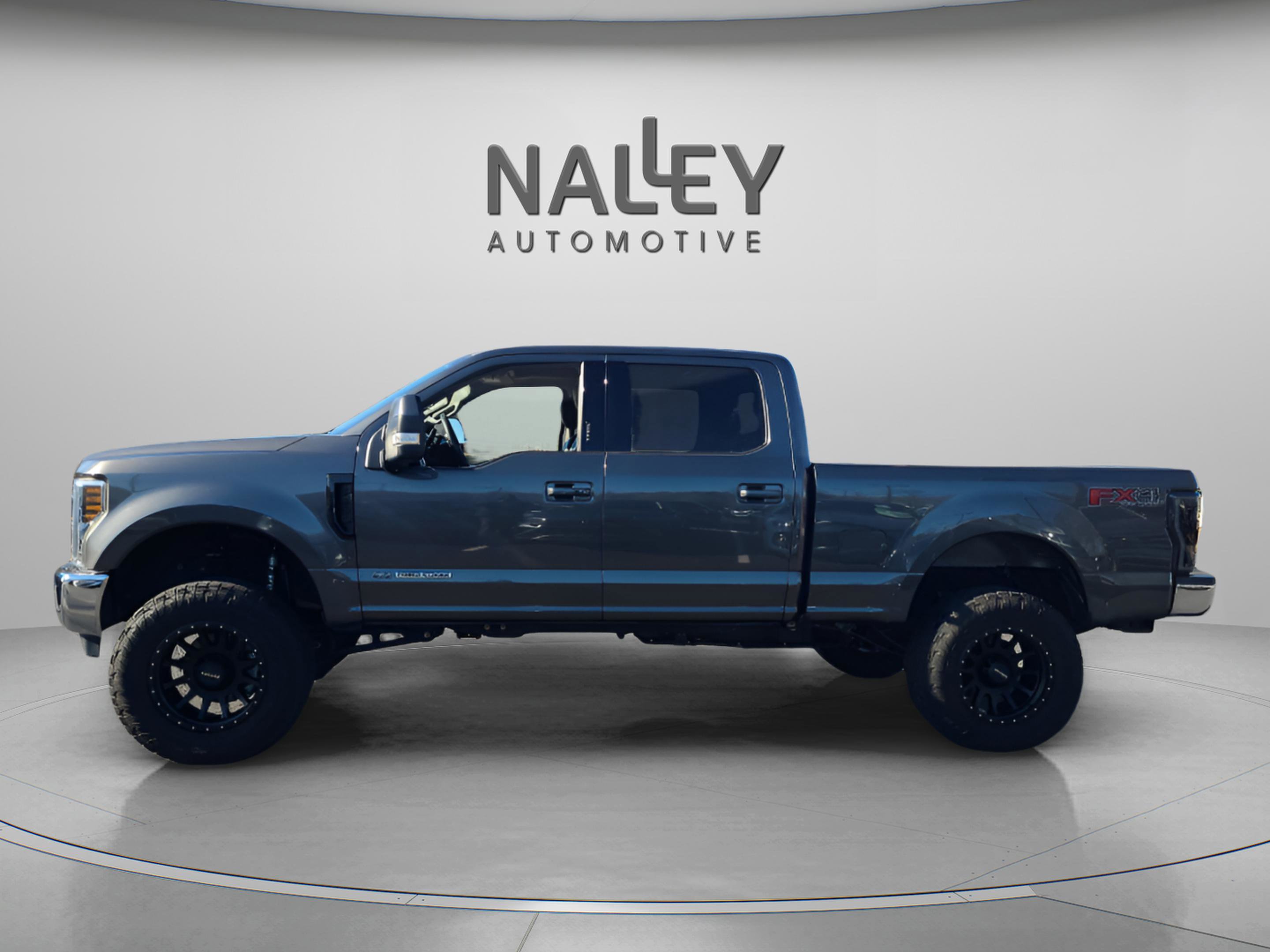 Used 2018 Ford F250 Lariat w/ Lariat Ultimate Package image 2