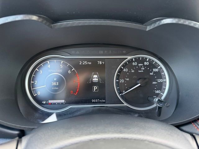 Certified 2025 Nissan Versa SR FWD image 16