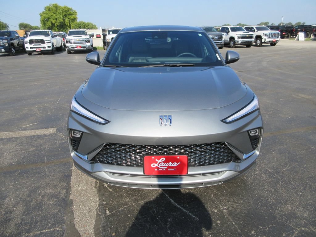 Used 2024 Buick Envista Sport Touring FWD image 11