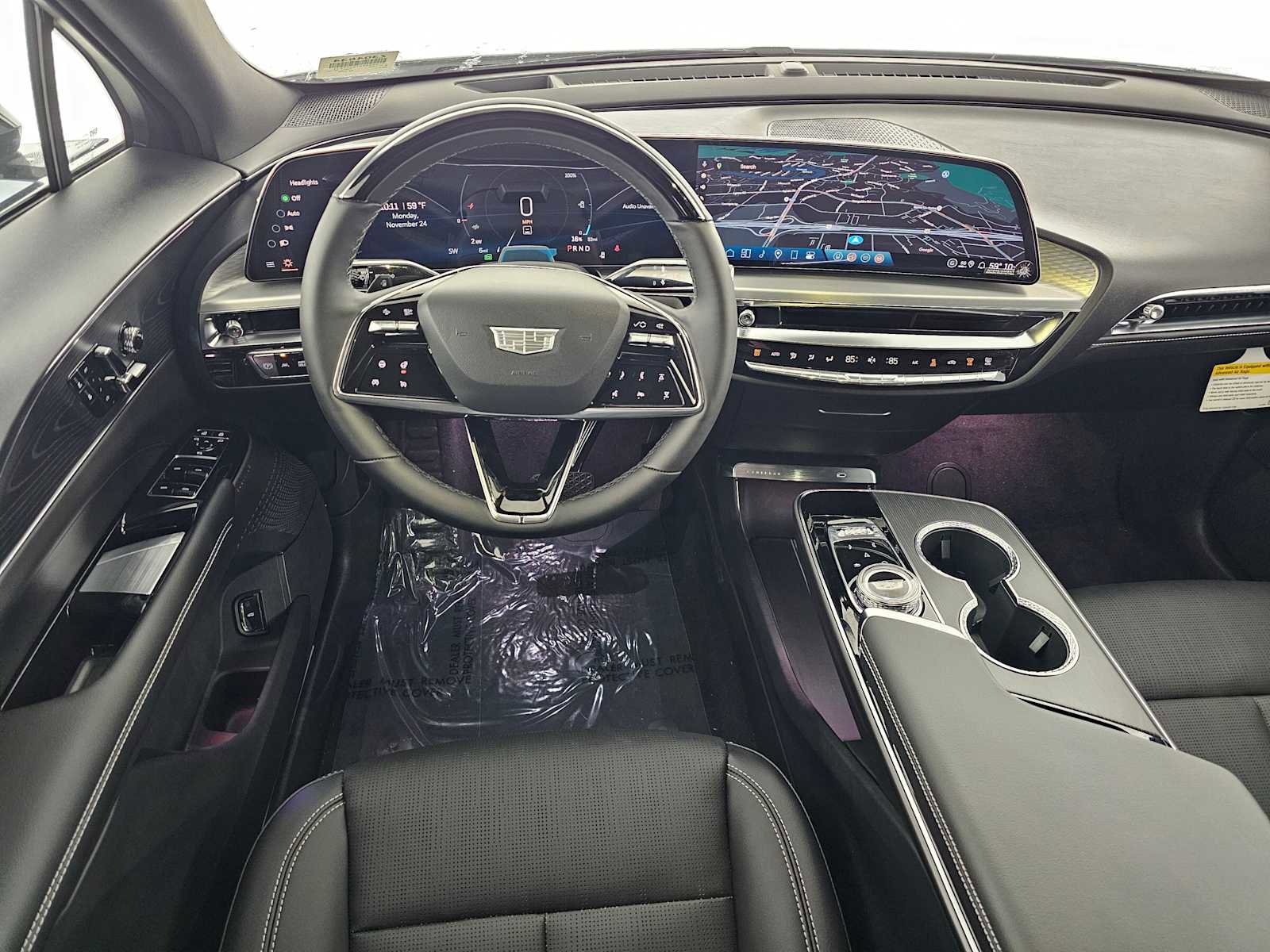 New 2026 Cadillac Lyriq Luxury w/ LPO, Floor Liner Package image 18