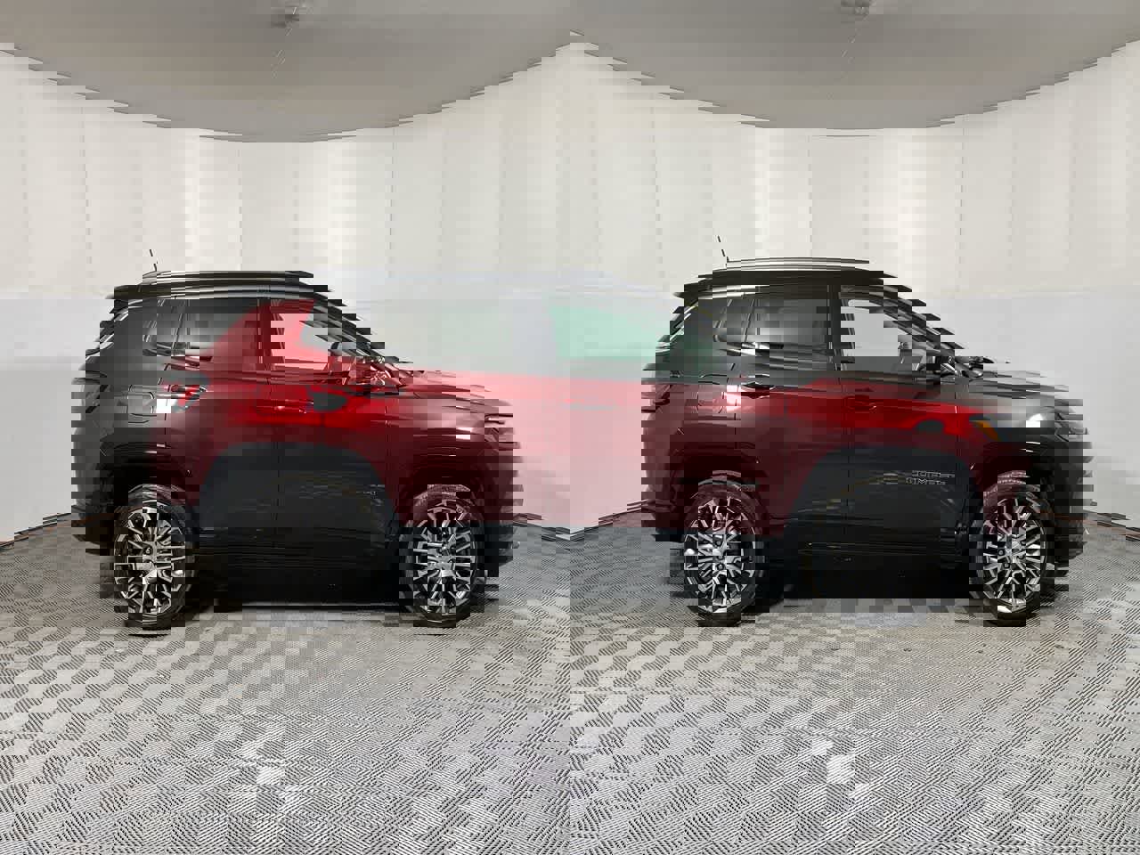 Used 2022 Jeep Compass Limited w/ Elite Group image 9