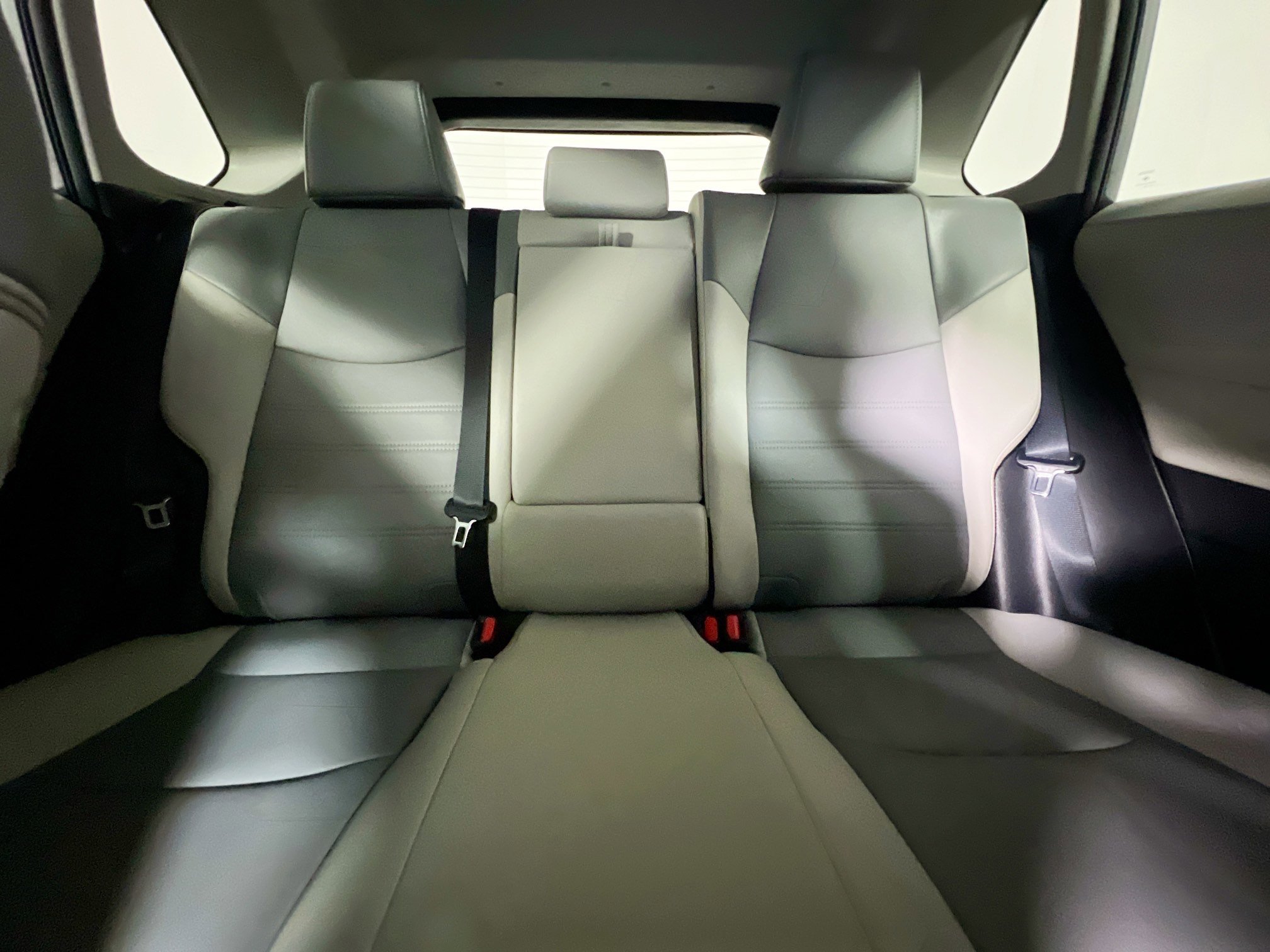 Used 2024 Toyota RAV4 XLE Premium image 33