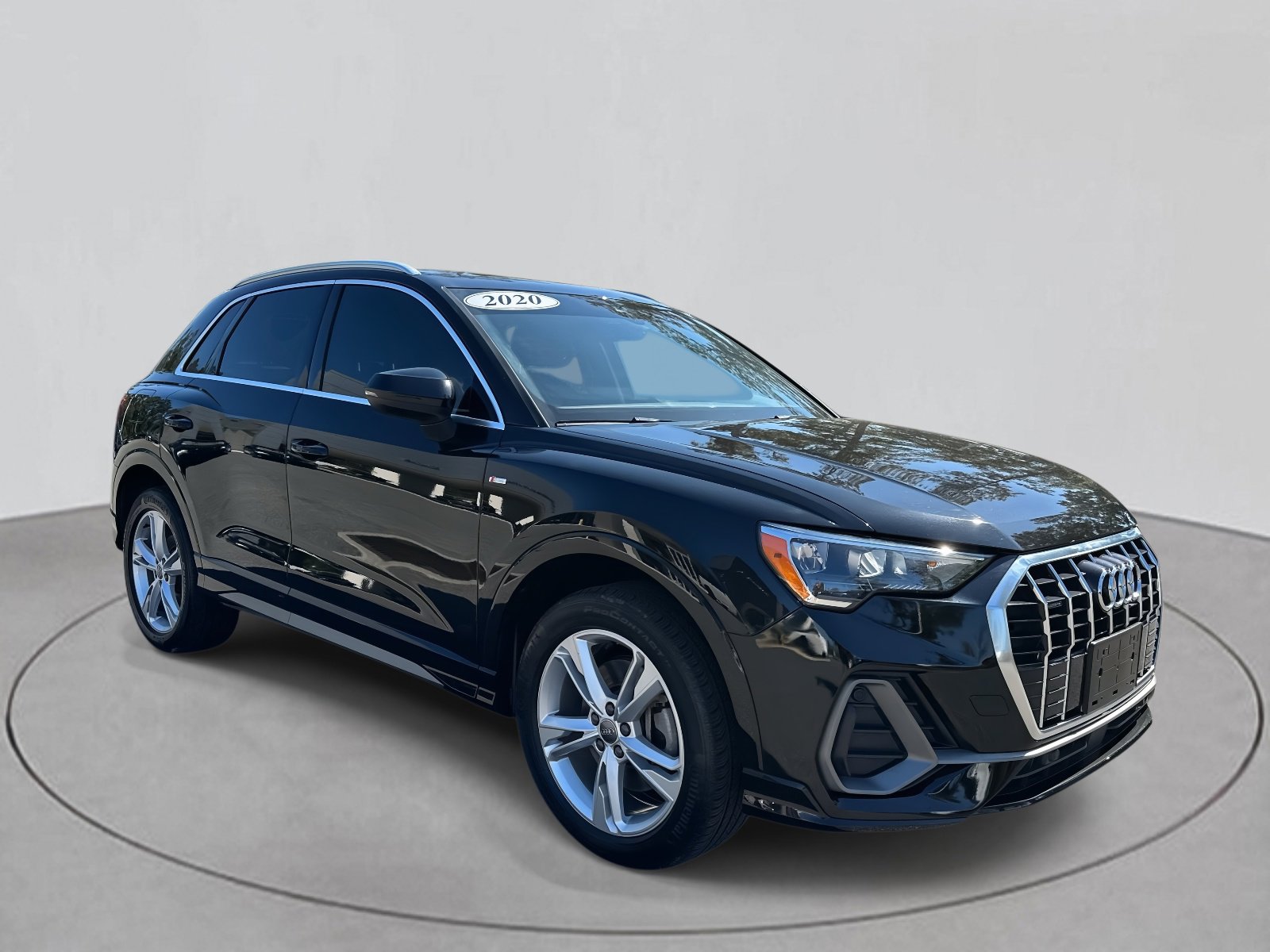 Used 2020 Audi Q3 2.0T Premium w/ Convenience Package image 8