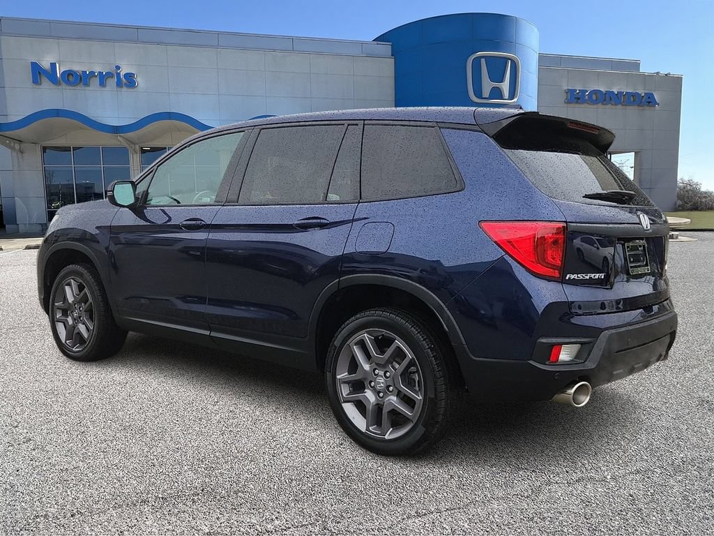 Used 2023 Honda Passport EX-L image 3