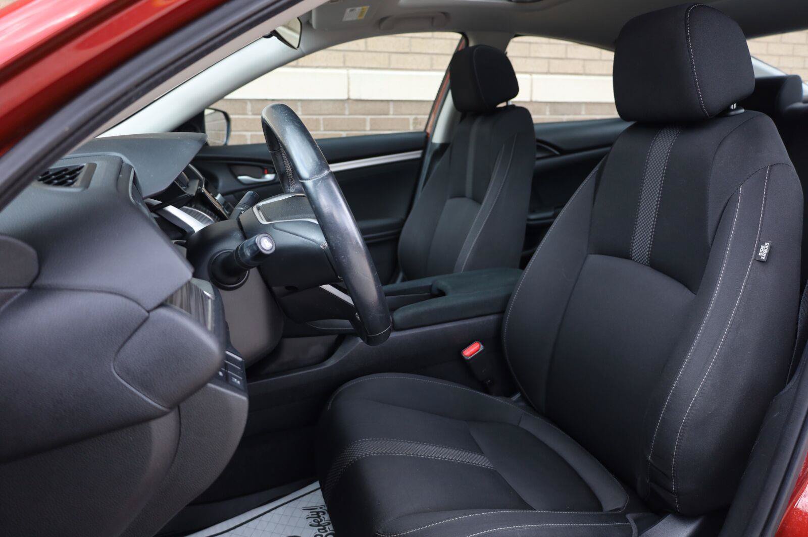 Used 2019 Honda Civic EX image 18