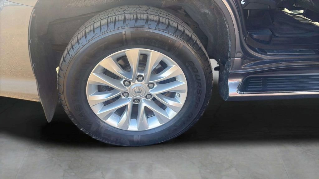 Used 2017 Lexus GX 460 Premium w/ Premium Package AWD/4WD image 26