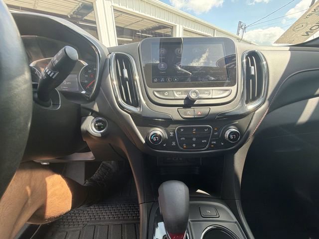 Used 2022 Chevrolet Equinox RS w/ RS Leather Package FWD image 18