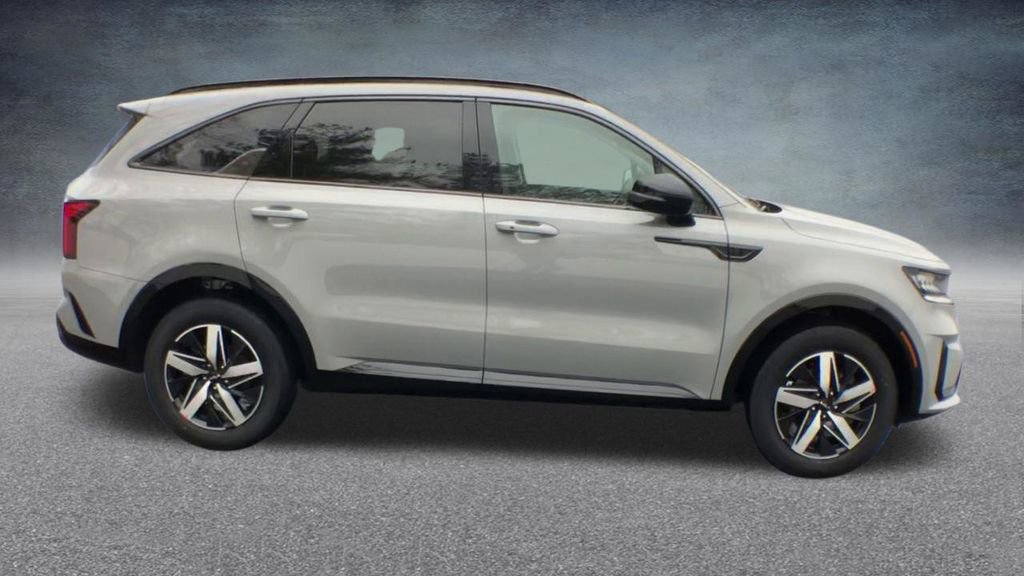 Used 2022 Kia Sorento EX w/ Panoramic Sunroof Package image 25