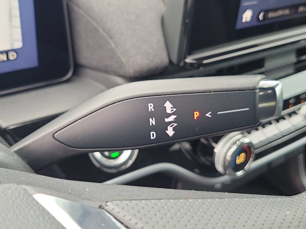 Used 2024 Honda Prologue EX image 23