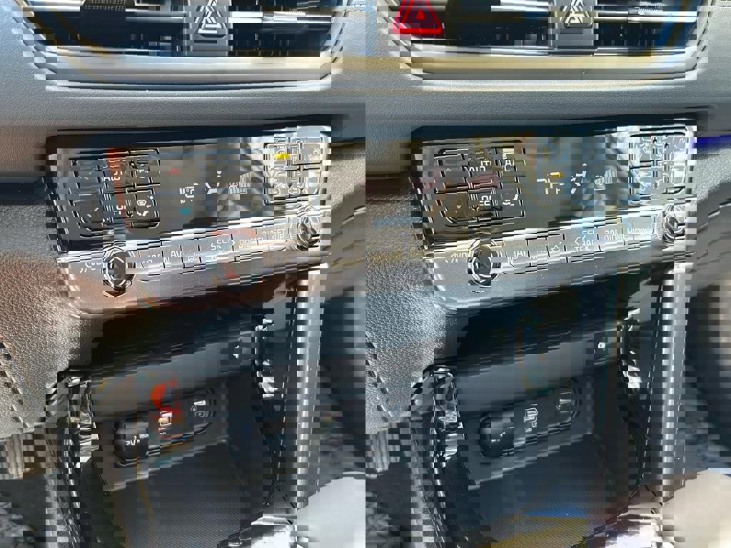 New 2026 Kia Seltos EX w/ EX Sunroof Package AWD/4WD image 23