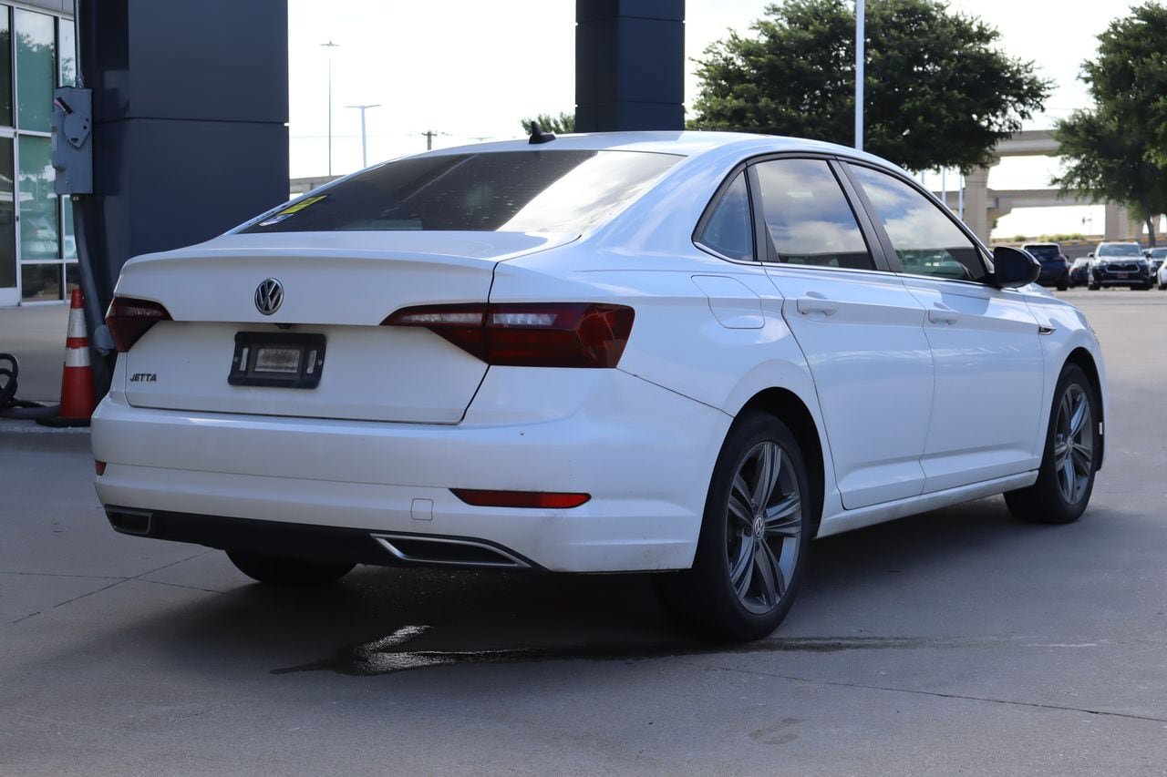 Used 2020 Volkswagen Jetta R-Line FWD image 3
