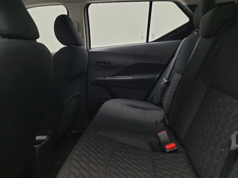 Used 2022 Nissan Kicks S FWD image 18