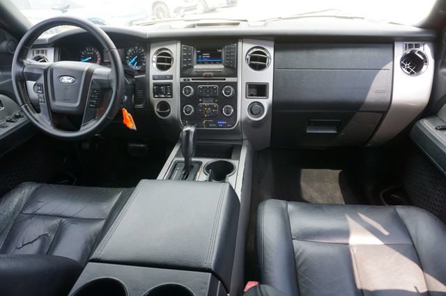 Used 2017 Ford Expedition EL XLT w/ Equipment Group 201A RWD image 6