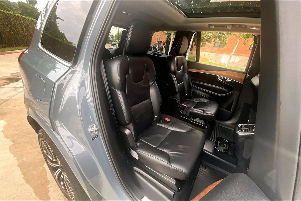 Certified 2023 Volvo XC90 B6 Plus w/ Protection Package Premier AWD/4WD image 37