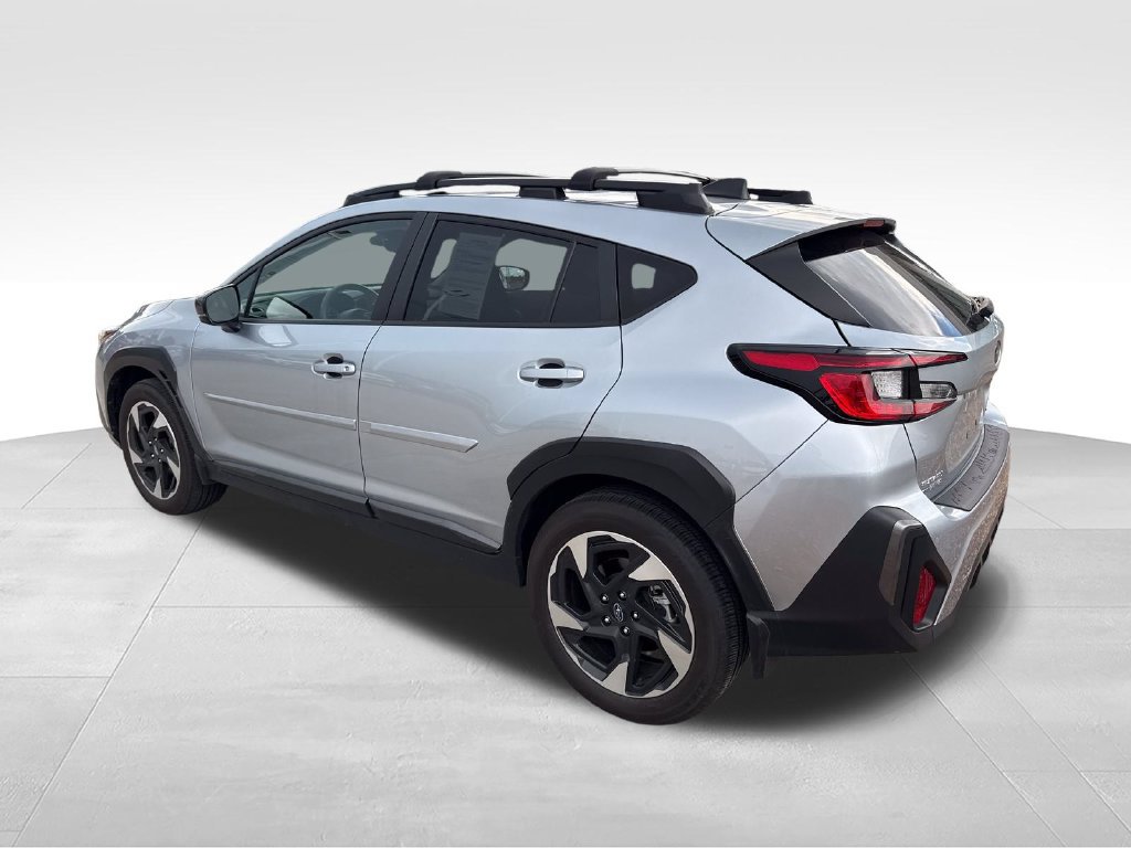 Used 2024 Subaru Crosstrek 2.5i Limited AWD/4WD image 3