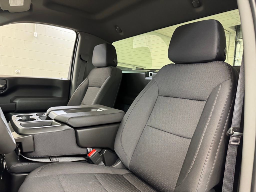 New 2025 GMC Sierra 3500 Pro image 15