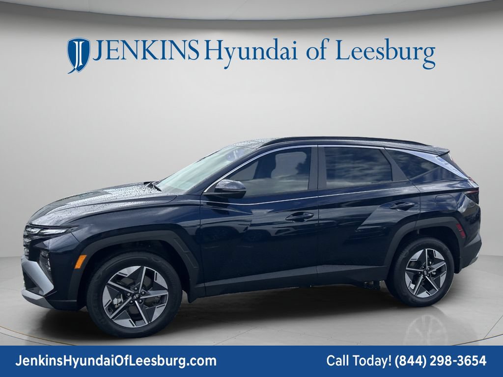 Certified 2025 Hyundai Tucson SEL AWD/4WD image 10