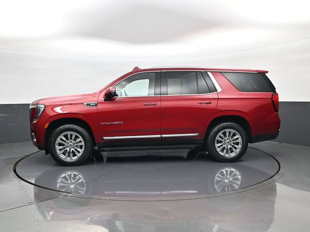 Used 2024 GMC Yukon SLT w/ SLT Luxury Package image 8