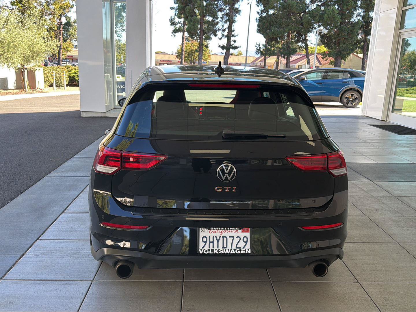 Certified 2023 Volkswagen GTI Autobahn FWD image 4