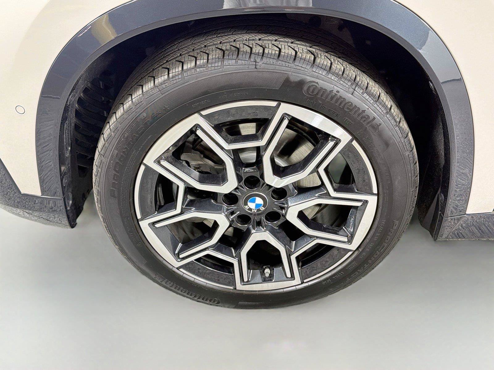 New 2026 BMW X1 xDrive28i w/ Convenience Package AWD/4WD image 29